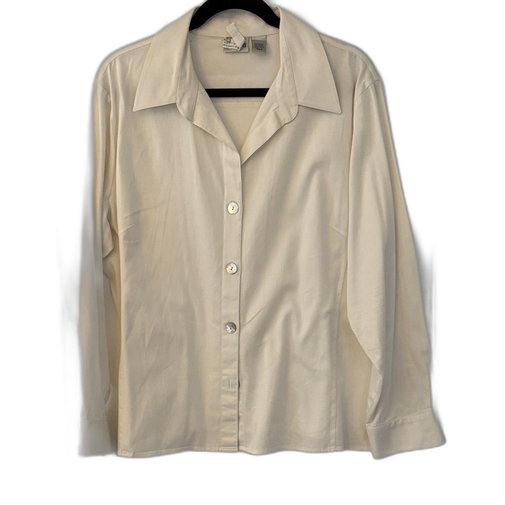 Chico's White Button Down Shirt Women's Size 3 XL 16 18 Classic Work Blouse